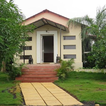 Wild Wadi Cottages Malanka Exterior photo