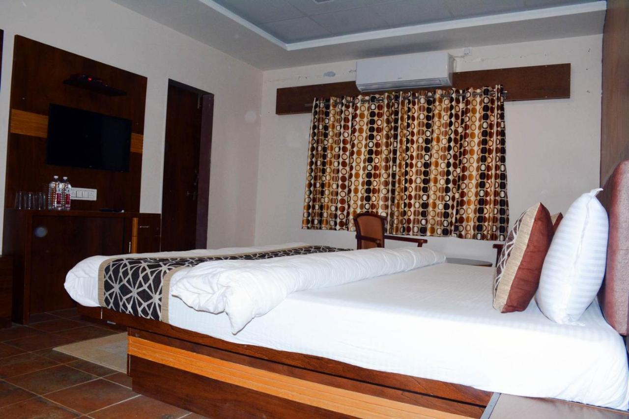 Wild Wadi Cottages Malanka Exterior photo